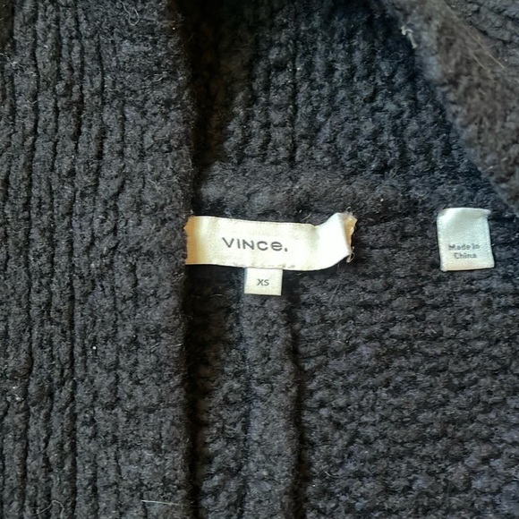 Vince extra fine merino Wool Cardigan with pockets size xs in black - Picture 2 of 6